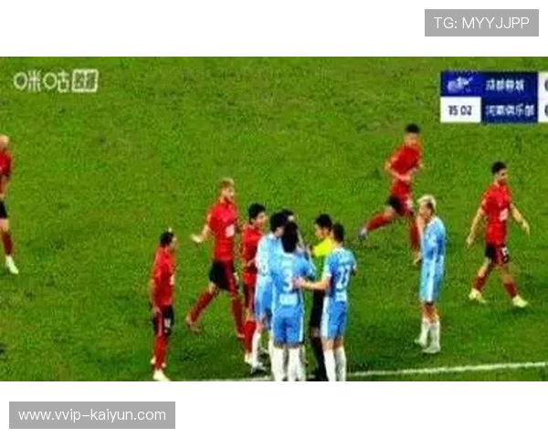 足球裁判承认误判！争议判罚真相曝光